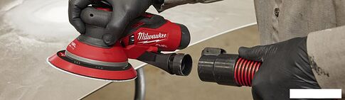 Эксцентриковая шлифмашина Milwaukee M12FROS5-0 4933493650 (без АКБ)