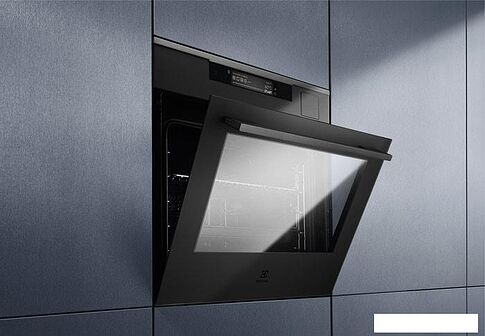 Духовой шкаф Electrolux KOAAS31WT