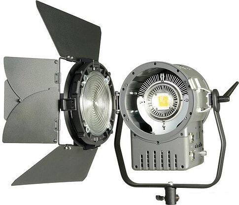 Лампа GreenBean Fresnel 200 LED X3 DMX