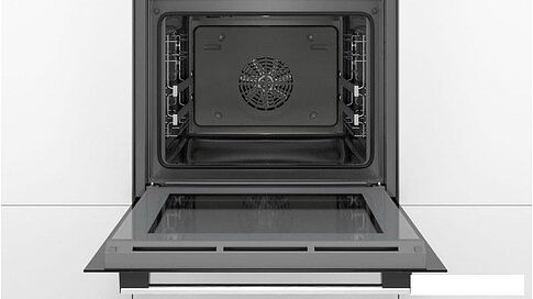 Духовой шкаф Bosch HBG536YS0R