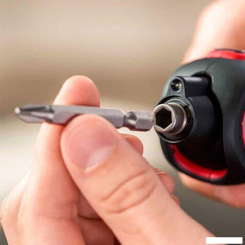 Электроотвертка Skil SD5619SE01 (с АКБ)