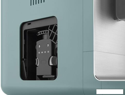 Кофемашина Smeg BCC13EGMEU