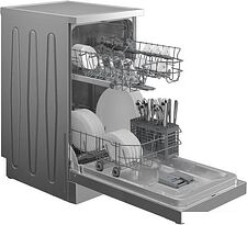 Отдельностоящая посудомоечная машина Indesit DFS 1A59 S