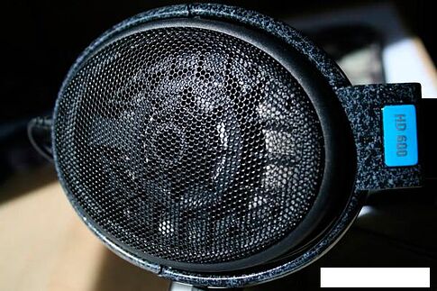 Наушники Sennheiser HD 600