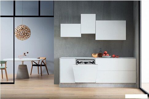 Встраиваемая посудомоечная машина Whirlpool WIO 3T226 PFG