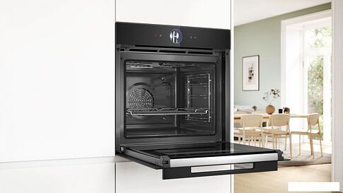 Электрический духовой шкаф Bosch Serie 8 HBG9763B1S