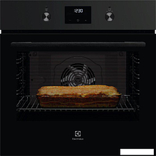 Электрический духовой шкаф Electrolux SurroundCook 600 KOFGF70TH