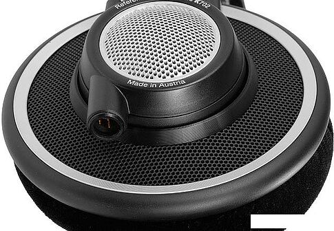 Наушники AKG K702