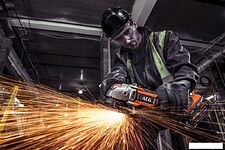 Угловая шлифмашина AEG Powertools BEWS 18-125BLPX-602C 4935464422 (с 2-мя АКБ, кейс)
