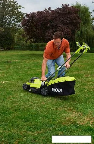 Колёсная газонокосилка Ryobi RLM15E36H