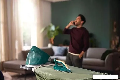 Утюг Philips PSG7140/70