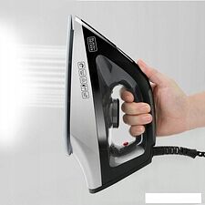 Утюг Black & Decker BXSS2200E Утюг Black & Decker BXSS2200E