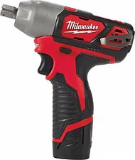 Гайковерт Milwaukee M12 M12BIW12-202C 4933447133 (с 2-мя АКБ, кейс) Гайковерт Milwaukee M12 M12BIW12-202C 4933447133 (с 2-мя АКБ, кейс)