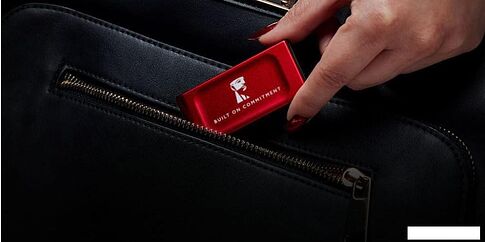 Внешний накопитель Kingston XS1000 1TB SXS1000R/1000GA