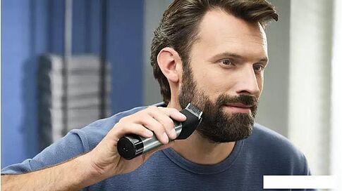 Триммер для бороды и усов Philips Prestige BT9810/15