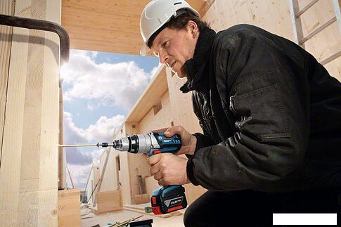 Дрель-шуруповерт Bosch GSB 14.4 VE-2-LI Professional (0601862401)