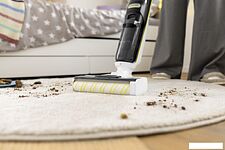 Вертикальный моющий пылесос Karcher FCV 4 1.056-131.0