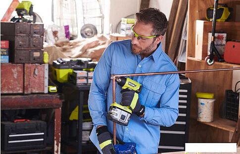 Промышленный фен Ryobi R18HG-0 (без АКБ)