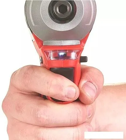 Винтоверт Milwaukee M18 BLID2-0X 4933464519 (без АКБ, кейс)