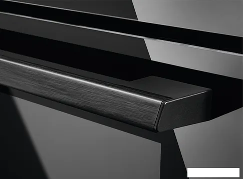 Электрический духовой шкаф Electrolux EOE5C71Z