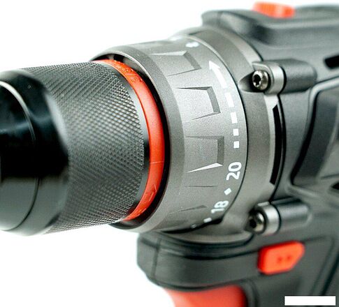 Дрель-шуруповерт TEH TDBL420-2B (с 2-мя АКБ, кейс)