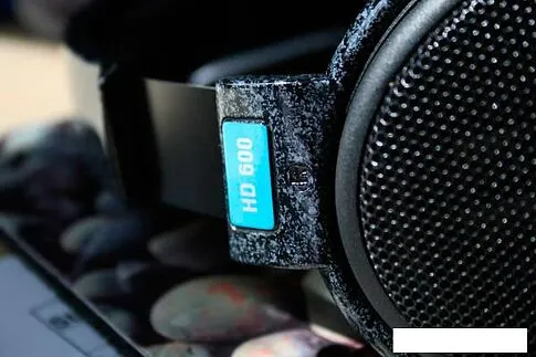 Наушники Sennheiser HD 600