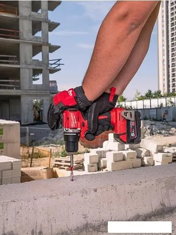 Ударная дрель-шуруповерт Milwaukee M18 M18BLPDRC-422C 4933492825 (с 2-мя АКБ 2 Ач + 4 Ач, кейс)