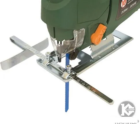 Электролобзик Калибр ЛЭМ-830Е