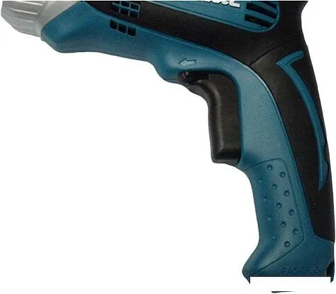 Шуруповерт Makita TD0100