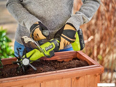 Мотокультиватор аккумуляторный Ryobi RY18HCA-0 5133005766 (без АКБ)