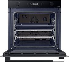 Электрический духовой шкаф Samsung NV7B4420ZAW/WT Электрический духовой шкаф Samsung NV7B4420ZAW/WT