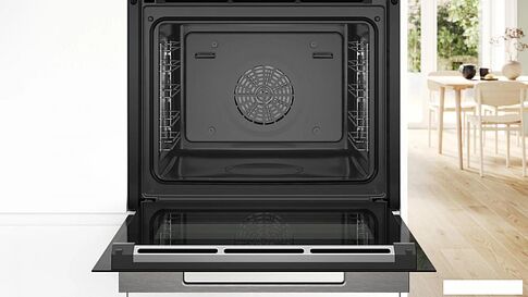 Электрический духовой шкаф Bosch Serie 8 HSG7361B1