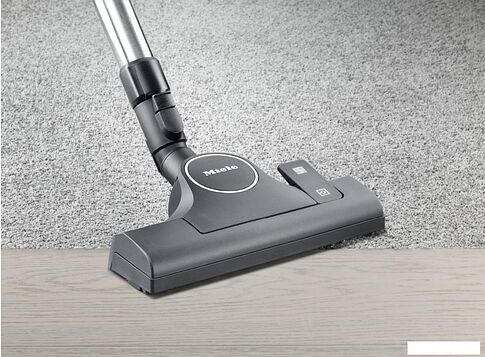 Пылесос Miele Complete C3 PowerLine SGDF3 (черный обсидиан)