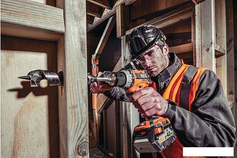 Ударный шуруповерт AEG Powertools BSB 18C2BL LI-402C 4935464097 (с 2-мя АКБ, кейс)