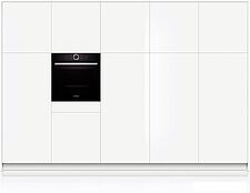 Духовой шкаф Bosch HBG675BB1