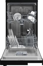 Отдельностоящая посудомоечная машина Indesit DFS 1A50 B