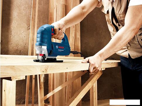 Электролобзик Bosch GST 8000 E Professional