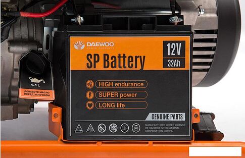 Бензиновый генератор Daewoo Power GDA 7500DPE-3