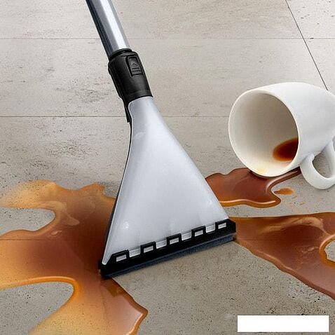 Пылесос Bosch BWD420HYG