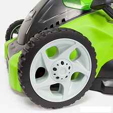 Колёсная газонокосилка Greenworks G40LM41K4 (с АКБ 4 Ah) Колёсная газонокосилка Greenworks G40LM41K4 (с АКБ 4 Ah)
