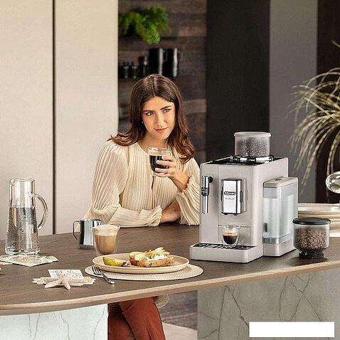 Кофемашина DeLonghi ECAM 440.35.BG