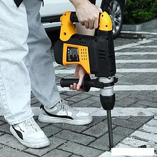 Перфоратор Deko DKH1900 (кейс) Перфоратор Deko DKH1900 (кейс)