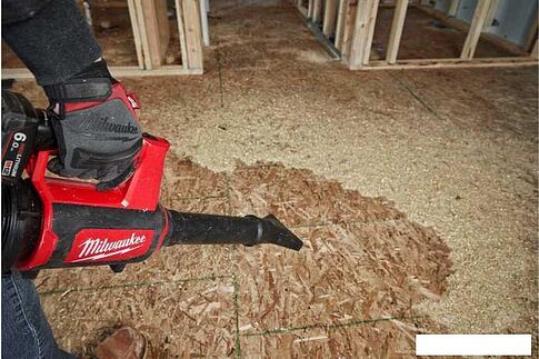 Ручная воздуходувка Milwaukee M12 BBL-0 4933472214 (без АКБ)
