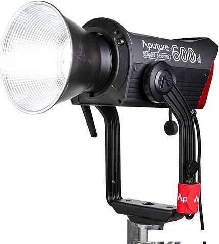 Лампа Aputure Light Storm LS 600D Pro V-mount Kit