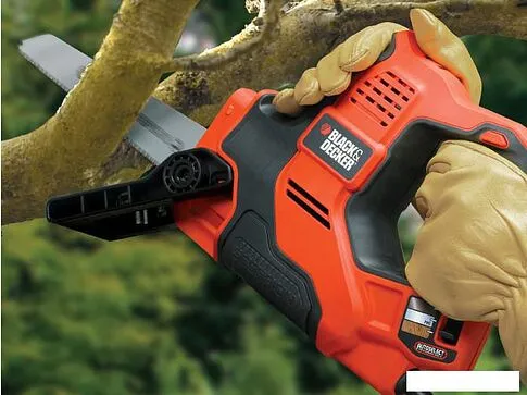 Сабельная пила Black & Decker RS890K