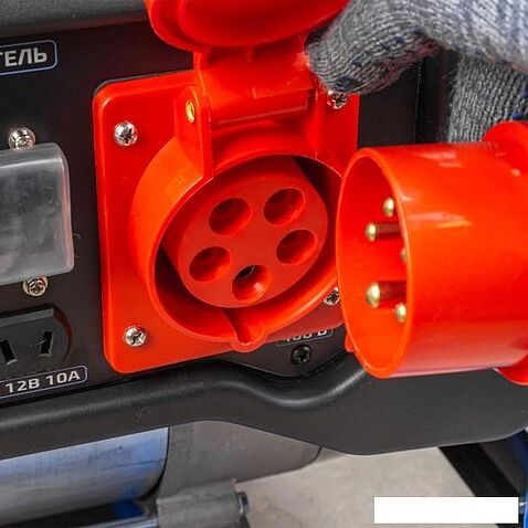 Бензиновый генератор FORSAGE F-FY3000