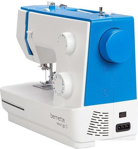 Швейная машина Bernina Bernette Sew&Go 3