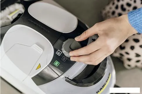 Пароочиститель Karcher SC 5 EasyFix Iron Plug 1.512-660.0