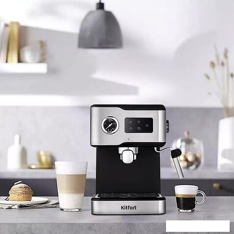 Рожковая помповая кофеварка Kitfort KT-7104