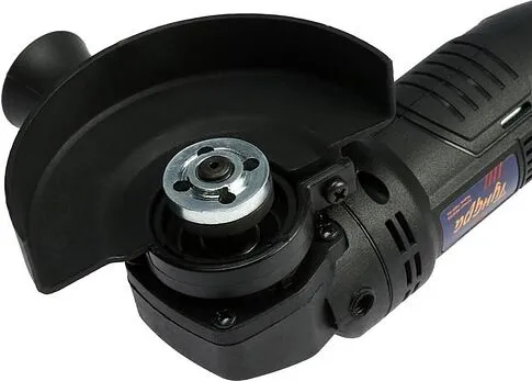 Угловая шлифмашина Tundra 9930709 (с 1-м АКБ)